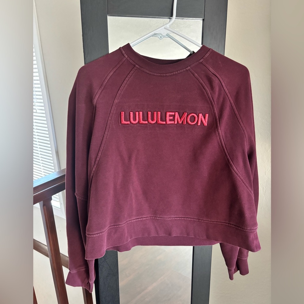 lululemon athletica Women's Wine Burgundy Crew Sweatshirt